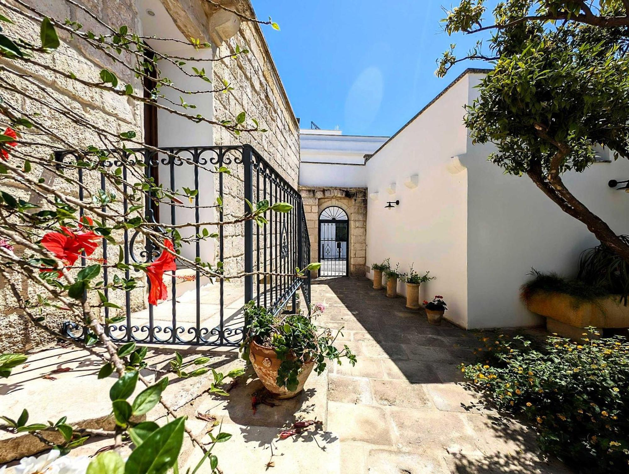 Oikia Vacanze Giuggianello Le Bey Exterior foto
